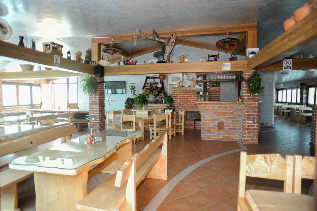 Apartmani Vila Caska Kültér fotó
